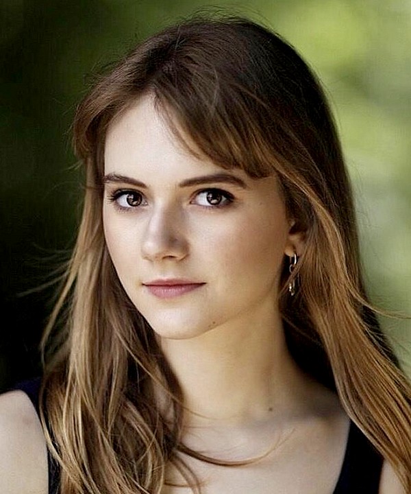 Emilia Jones photo