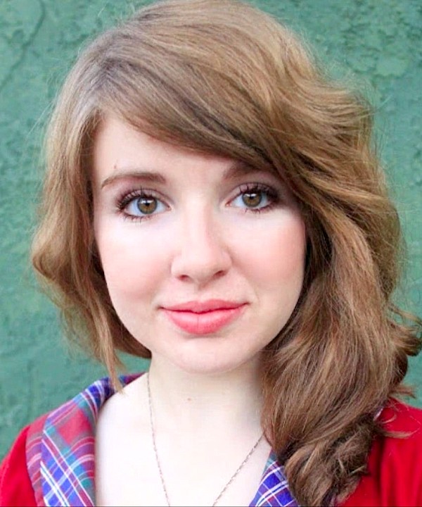 Natalie Palamides photo