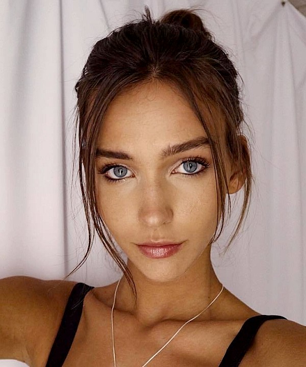 Rachel Cook photo