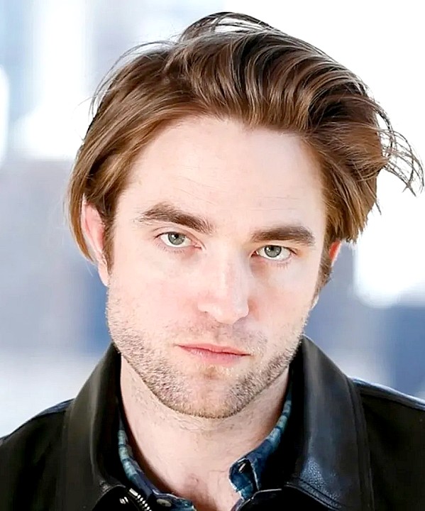 Robert Pattinson photo