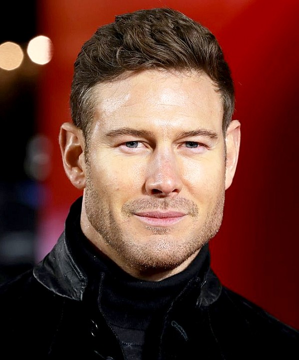Tom Hopper photo