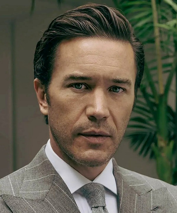 Tom Pelphrey photo