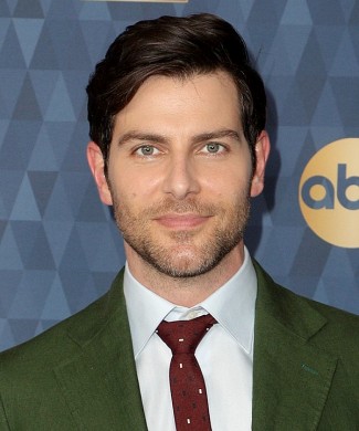 David Giuntoli photo