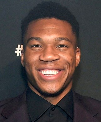 Giannis Antetokounmpo photo