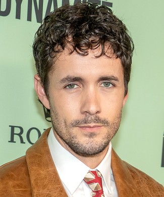 Jonah Hauer-King photo