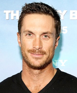 Oliver Hudson photo
