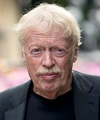 Phil Knight photo