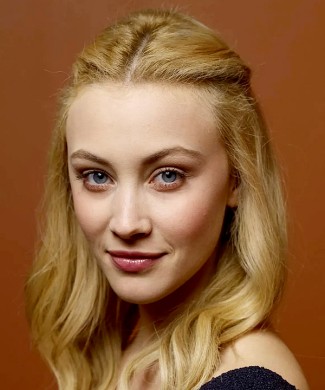 Sarah Gadon photo