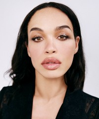 Cleopatra Coleman photo