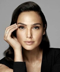 Gal Gadot photo