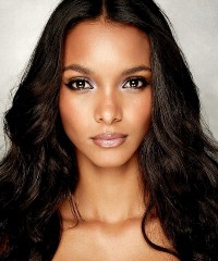 Lais Ribeiro photo