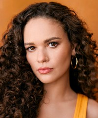 Madison Pettis photo